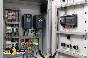 داخل تابلوی راهاندازی بوستر پمپ - نمونه کارهای لیا نوین