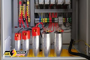 خازنهای داخل تابلو بانک خازنی از نمای نزدیک - نمونه کارهای لیا نوین