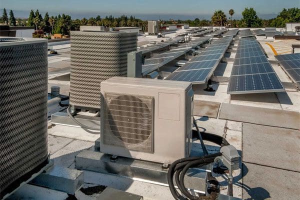 مزایای اقتصادی خرید پنل های خورشیدی برای کولر گازی و کاهش هزینه ها